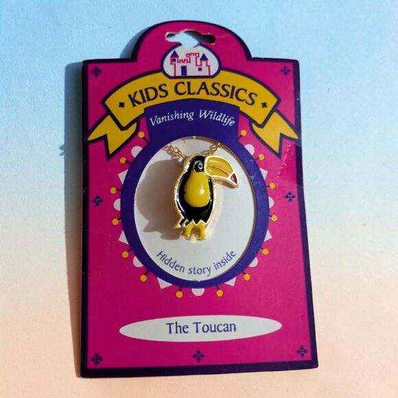 Other - Vintage Kids Classics Toucan Necklace Vanishing Wildlife Enamel Bird Pendant Y2K